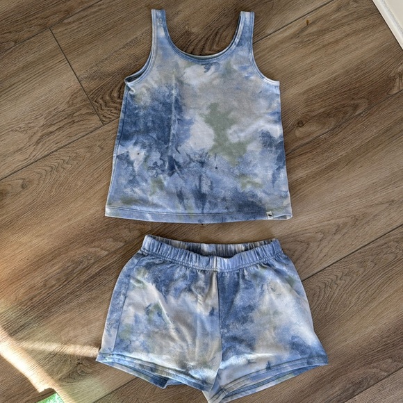 abercrombie kids Other - Abercrombie Kids Tie Dye Girl PJs